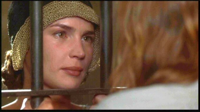 A Cloche Hat Inspired by Julia Ormond in Legends of the Fall