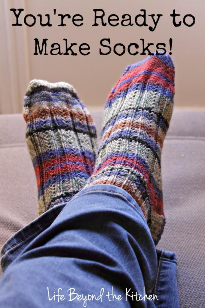 Simple SKYP Socks Pattern Review