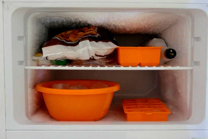 How to Defrost Your Freezer The Easy Way