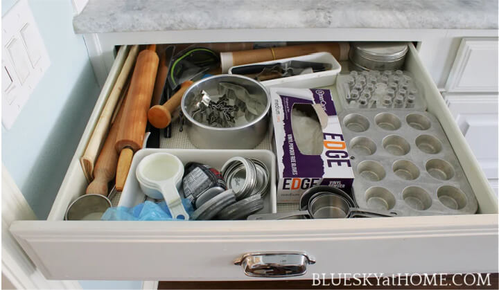 unorganized kitchen drawer