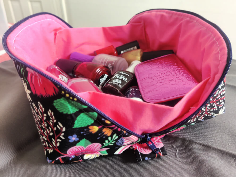 Floral Tray Pouch Holds A Lot of Stuff